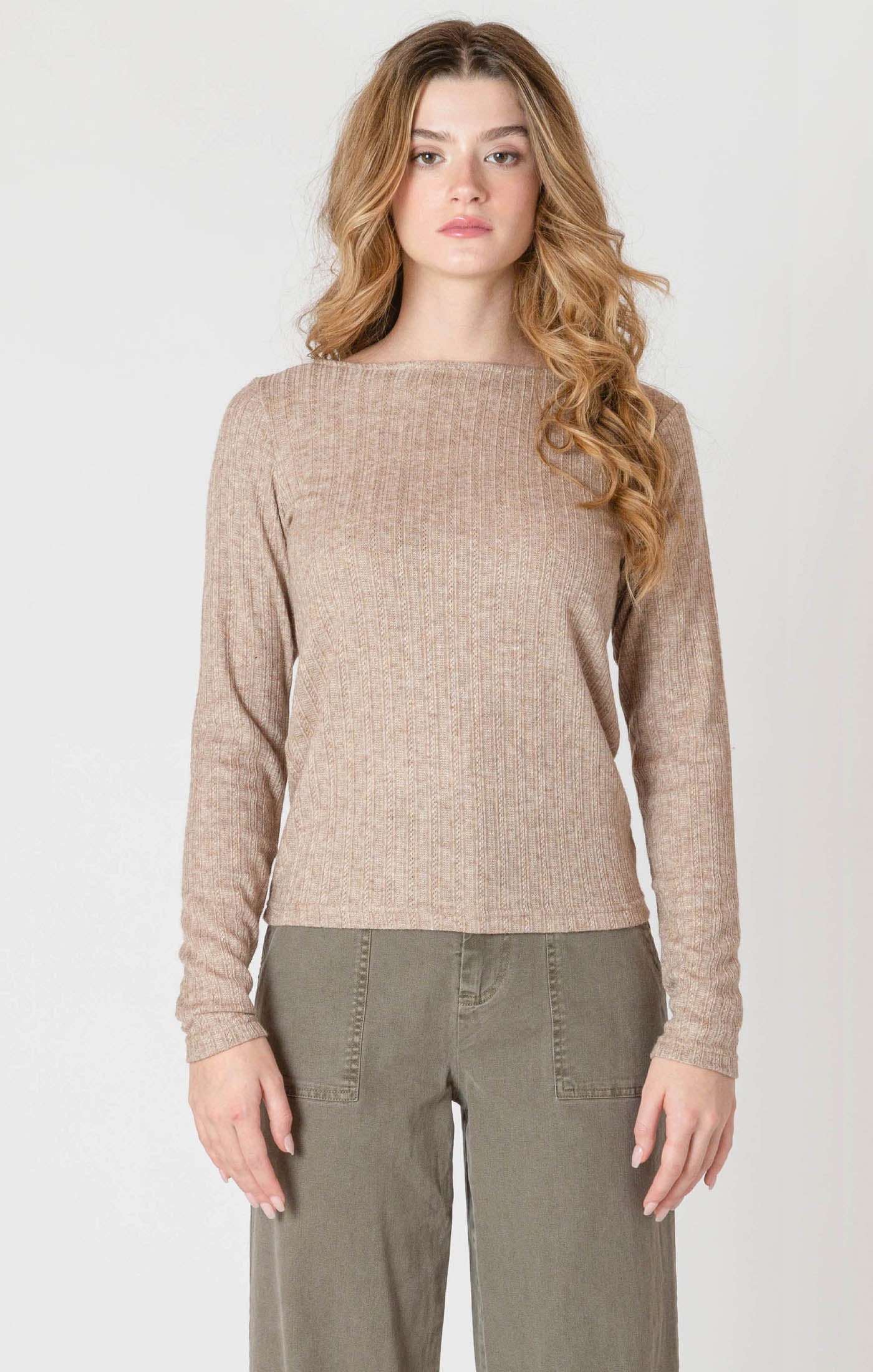 BOATNECK TEXTURED TOP