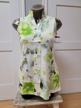 Load image into Gallery viewer, Gloria Tunic by Parsley and Sage (AVAILABLE IN PLUS SIZES)
