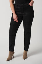Load image into Gallery viewer, Slim Fit Crop Jeans by Joseph Ribkoff (available in plus sizes)
