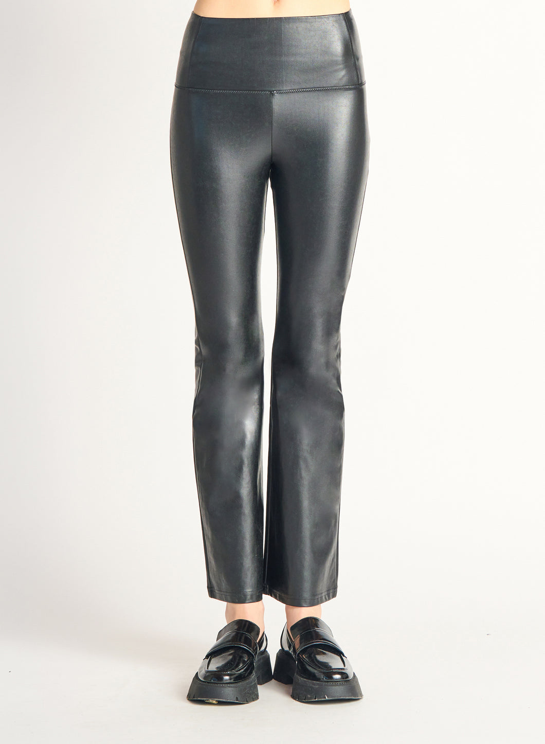 FLARED FAUX LEATHER LEGGING by Dex