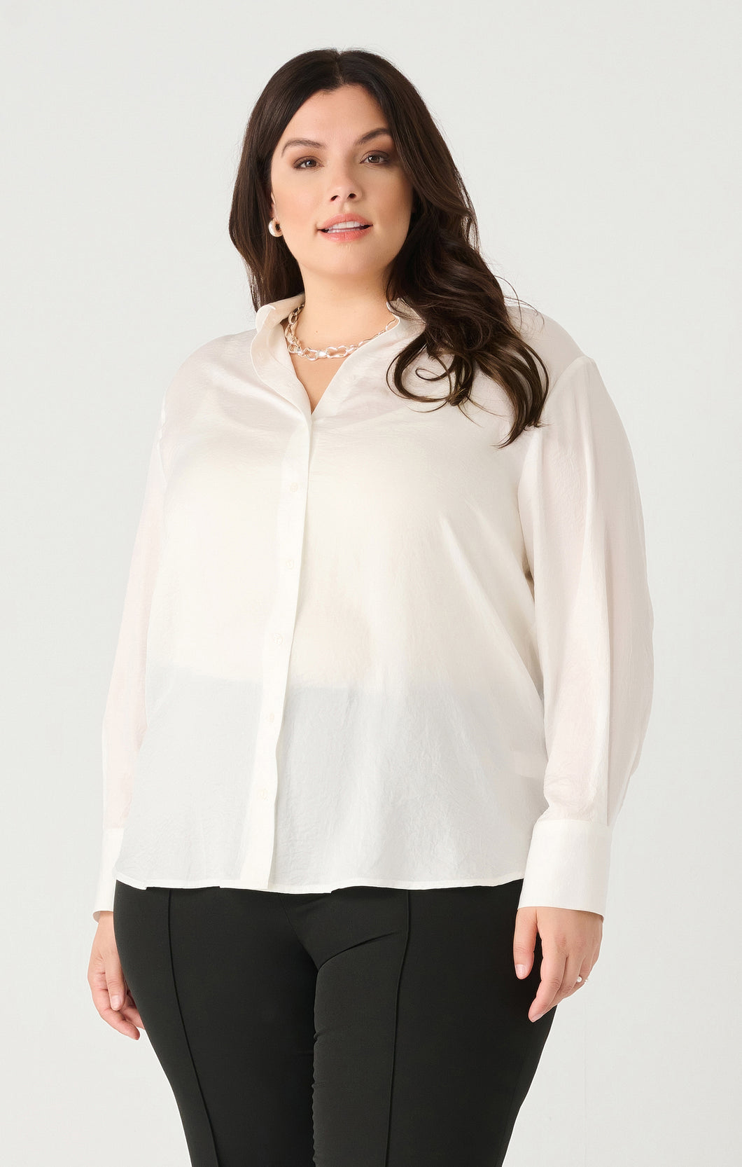 TEXTURED WHITE BLOUSE by Dex (available in plus sizes)