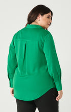Load image into Gallery viewer, TEXTURED EMERALD BLOUSE by Dex (available in plus sizes)
